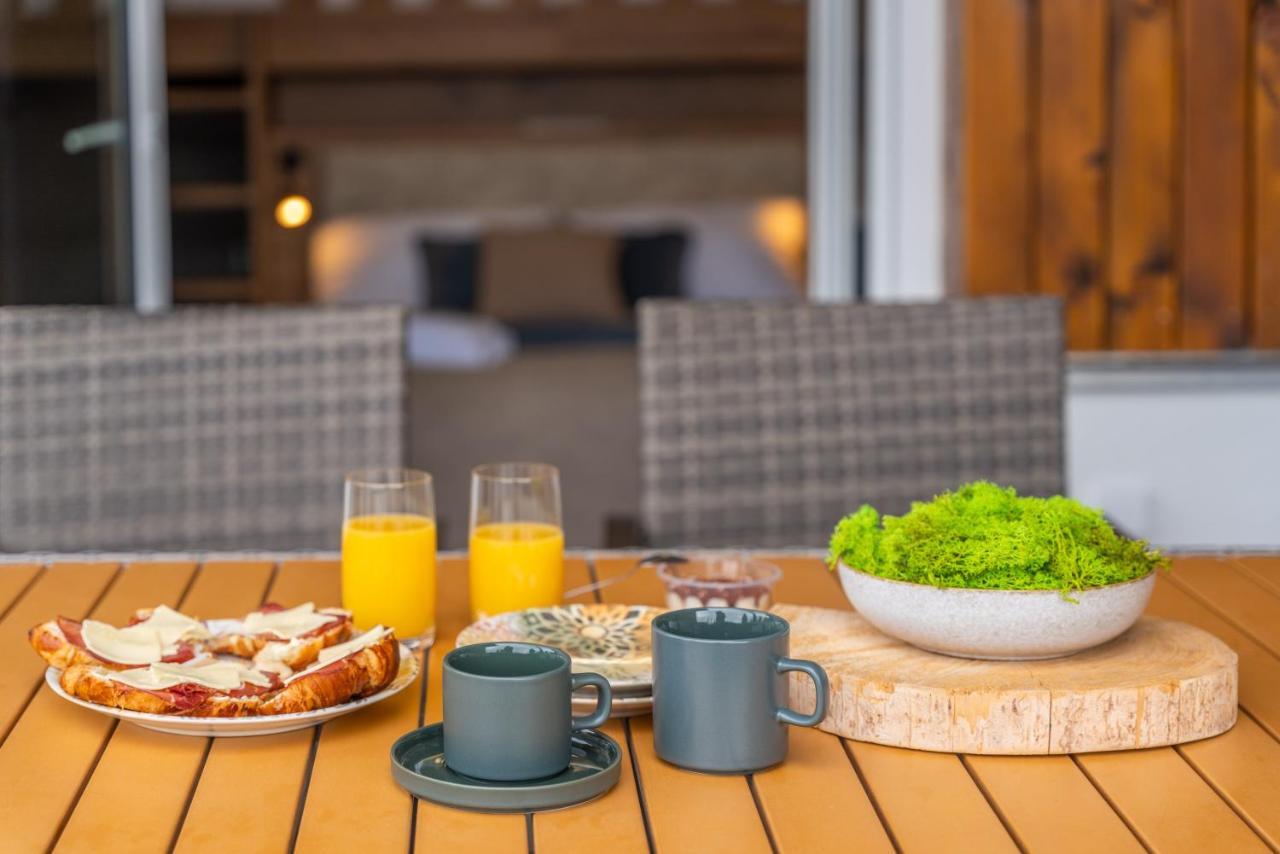 Premium Apartman Lipno リプノ・ナト・ヴルタヴォウ エクステリア 写真